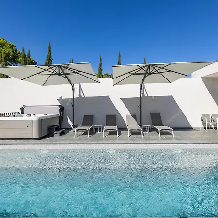 Casa De Cima Luxury Villa *