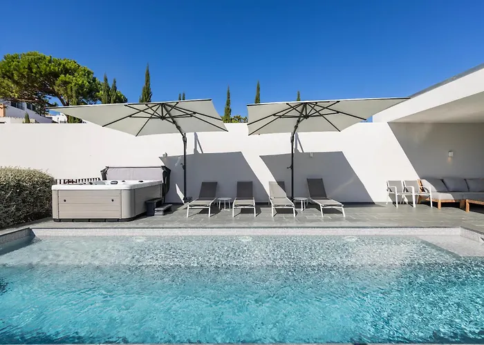 Casa De Cima Luxury Villa *